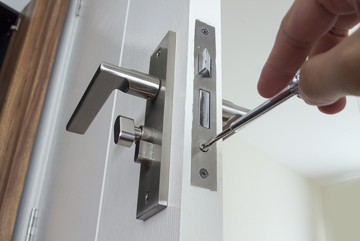 Our local locksmiths are able to repair and install door locks for properties in North Wembley and the local area.